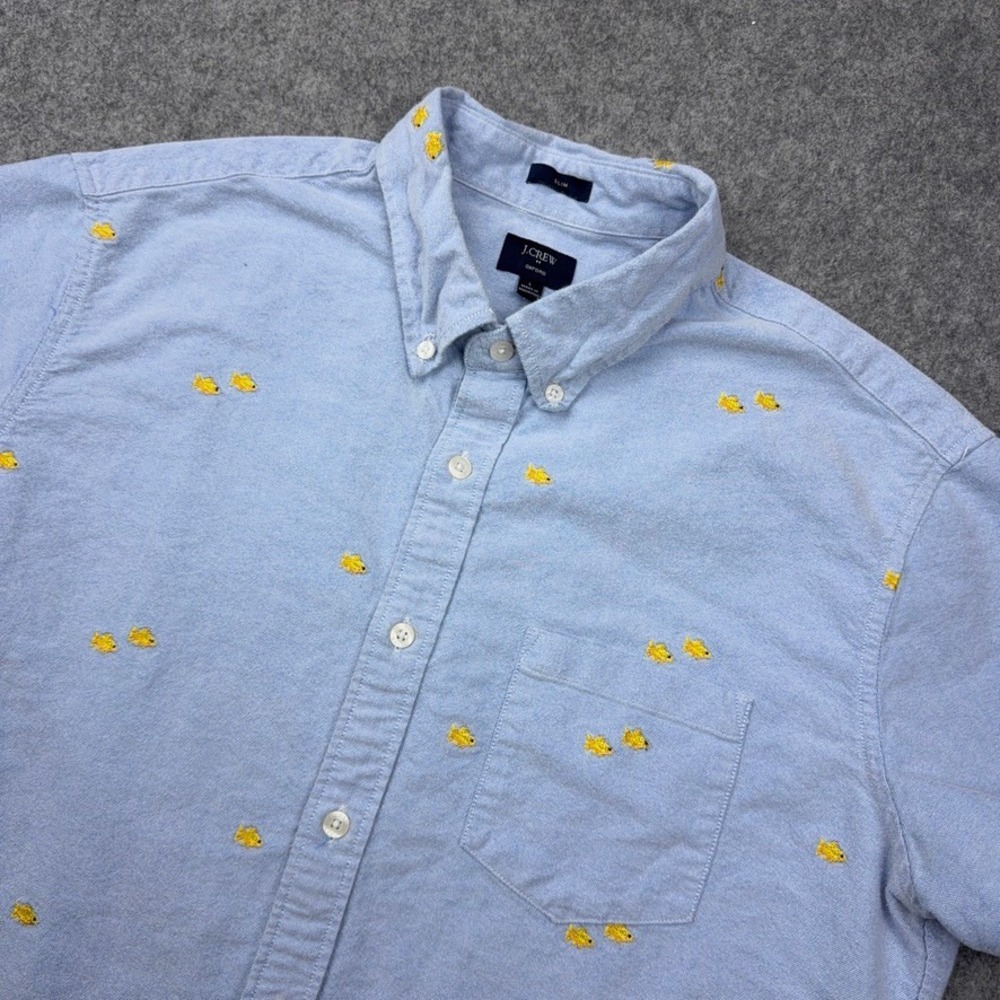 J Crew Shirt Men Large Blue Fish Embroidered Oxford Slim Fit Short Sleeve Preppy